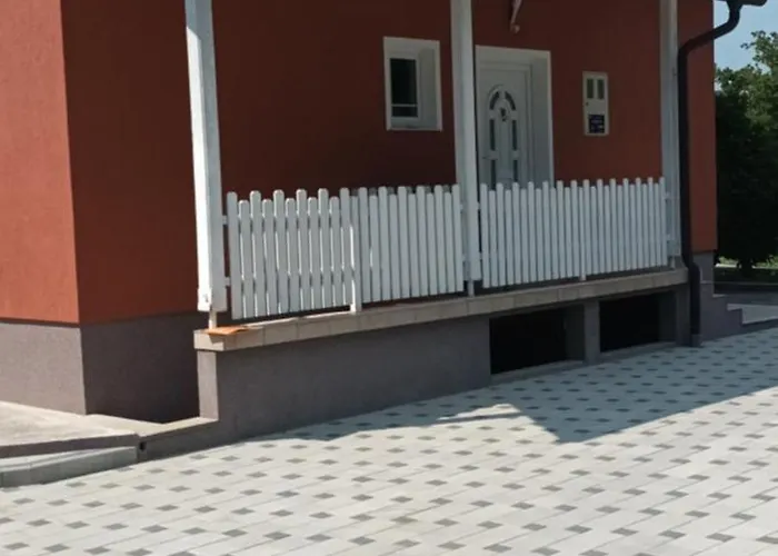 Apartment Igor - Holiday Home